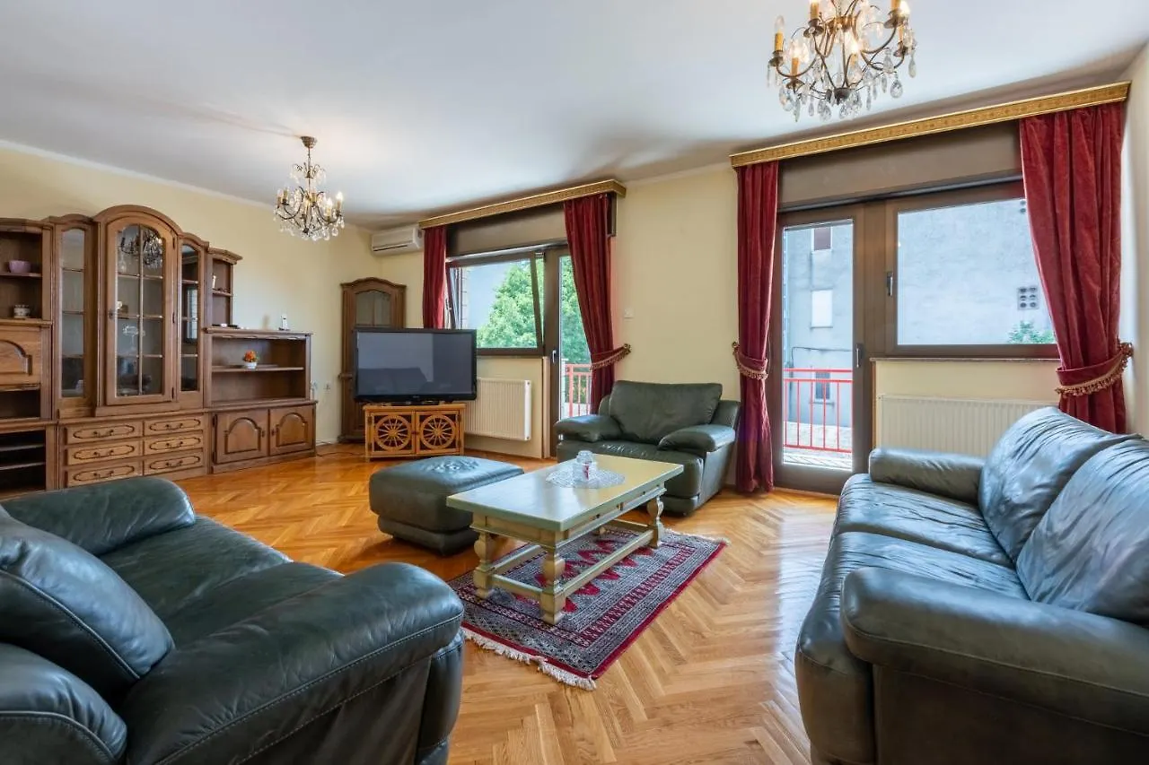 Rose Apartments 0*, Crikvenica Croatia